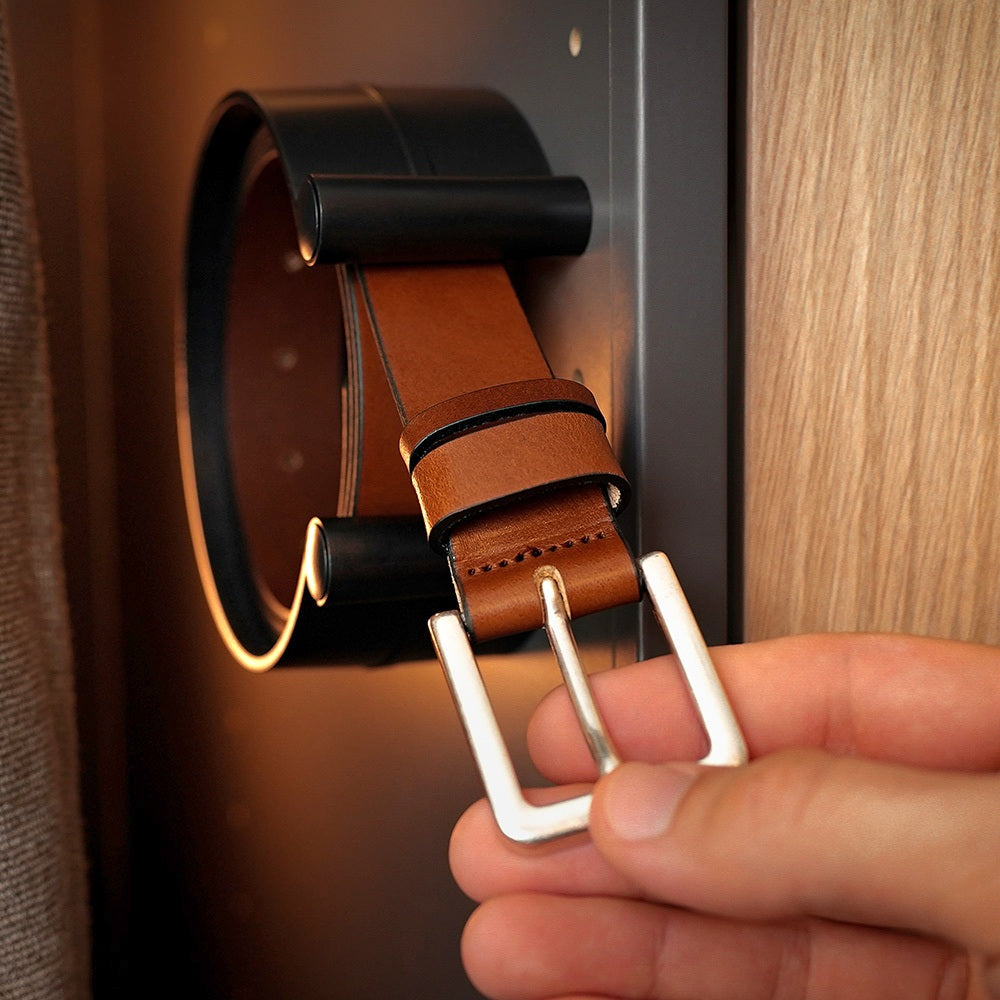 Kleiderschrank Organizer ease-c für Gürtel und Accessoires – stilvolle Aufbewahrungslösung für mehr Ordnung